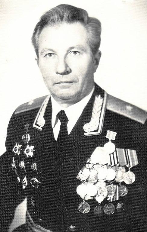 БЕЛОВ ИВАН ИВАНОВИЧ